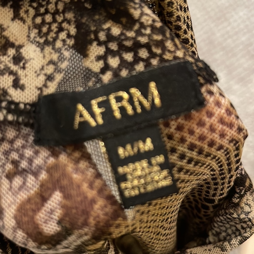 Snake patterned turtle neck - Picture 5 of 5
